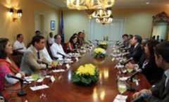 Asia-Pacific issues discussed in Manila
